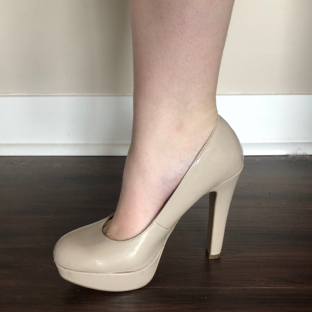 GUESS platform pumps - Picture 5 of 6